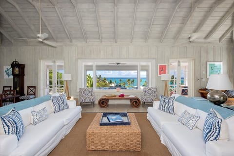 House, 3 Bedrooms | Living area