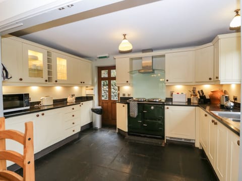 Fridge, dishwasher, electric kettle, toaster