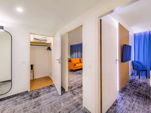 1 bedroom, in-room safe, desk, laptop workspace