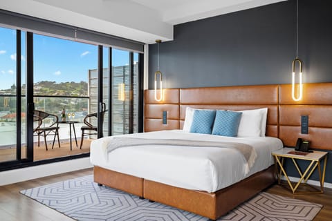Superior Double Room | Premium bedding, pillowtop beds, minibar, in-room safe