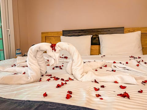 Premium Room | Egyptian cotton sheets, premium bedding, free WiFi