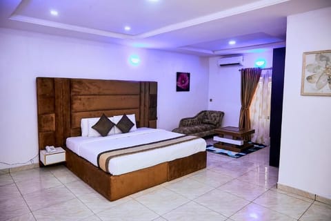 Egyptian cotton sheets, premium bedding, down comforters