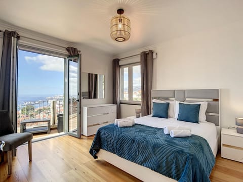 3 bedrooms