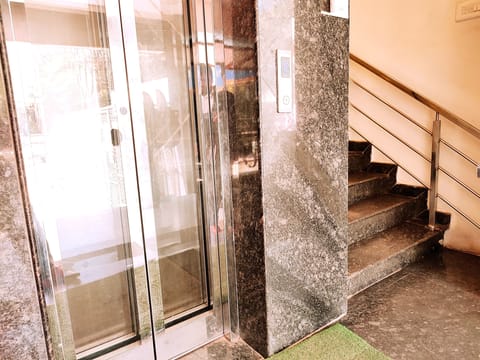 Elevator