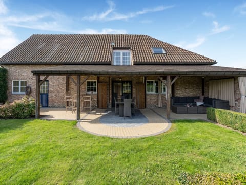 House | Exterior
