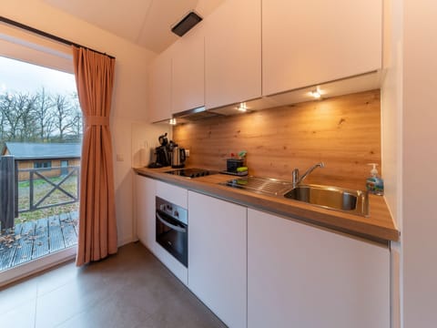 House | Private kitchen | Microwave, dishwasher