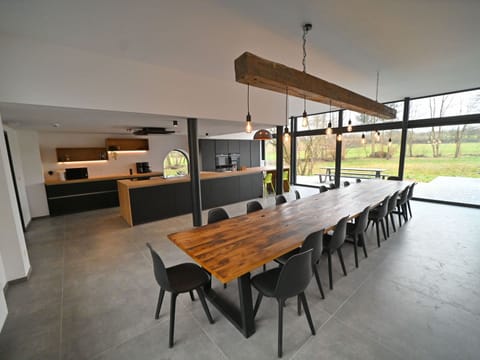 House | Dining