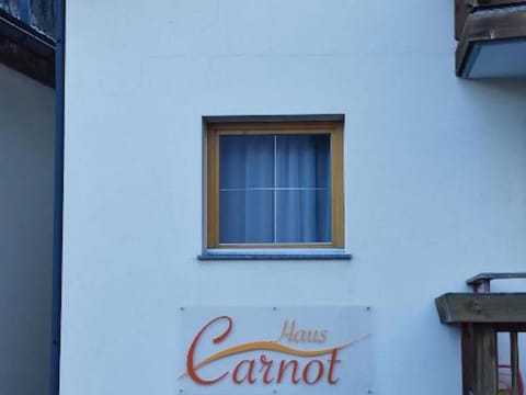 Apartment | Exterior