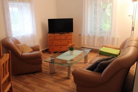 Apartment | Living room