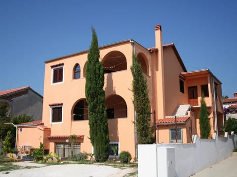Apartment | Exterior