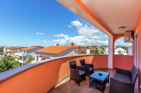 Apartment | Balcony