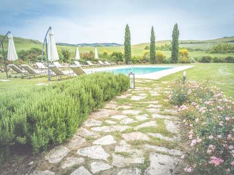Villa | Exterior