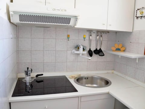 Apartment | Private kitchen | Highchair