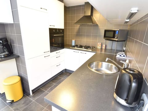 House | Private kitchen | Electric kettle