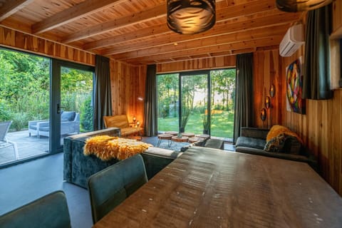 House | Living room
