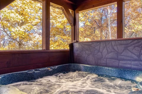 Cabin, 2 Bedrooms | 2 bedrooms, free WiFi