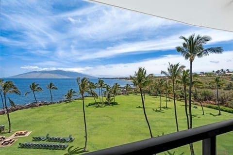 Condo, 1 Bedroom | Property grounds