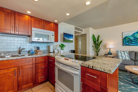 Condo, 1 Bedroom | Private kitchen | Coffee/tea maker, fridge, oven, toaster