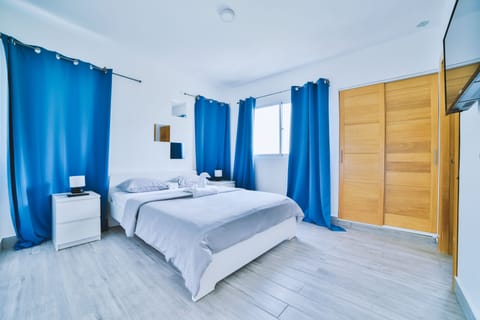 Double Room | Iron/ironing board, free WiFi