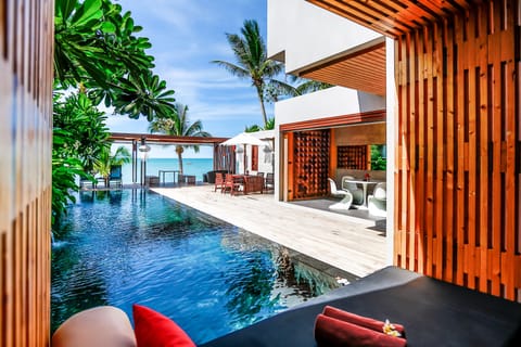 Three Bedroom Beachfront Pool Residence | Beach/ocean view