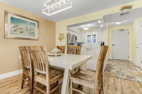 Condo, 2 Bedrooms | In-room dining