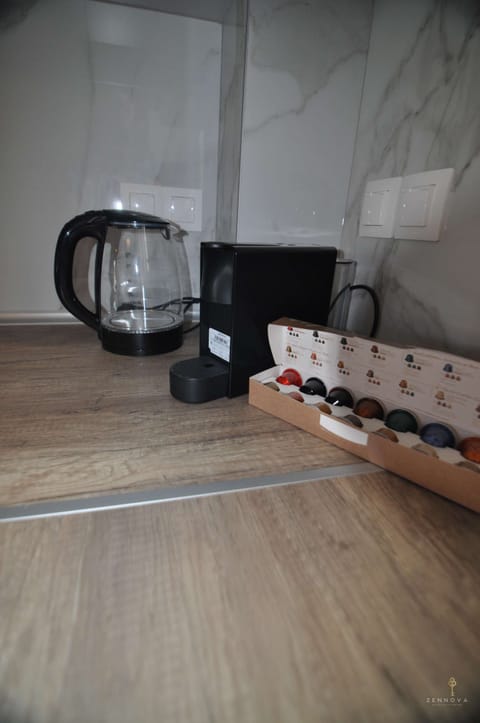 Comfort Apartment | Private kitchen | Full-size fridge, oven, stovetop, dishwasher