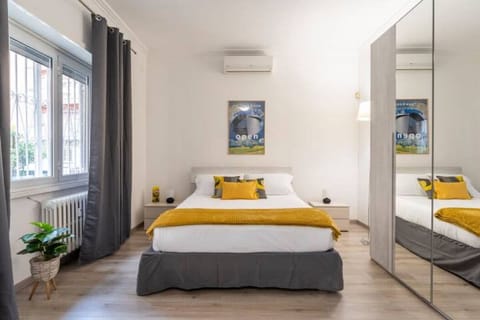 Superior Room, 1 Bedroom | Blackout drapes, iron/ironing board, free WiFi, bed sheets