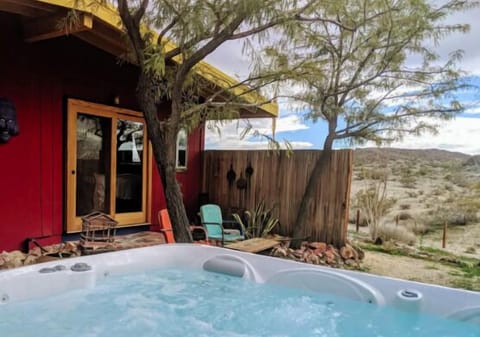 Cabin, 2 Bedrooms | Property grounds