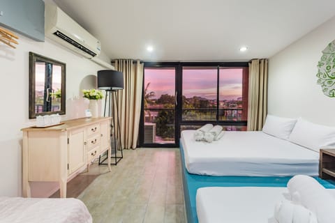 Basic Triple Room | Individually decorated, blackout drapes, free WiFi, bed sheets
