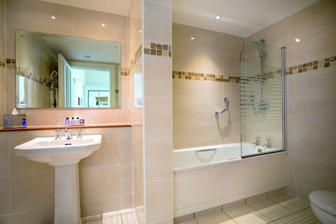 Separate tub and shower, hair dryer, towels