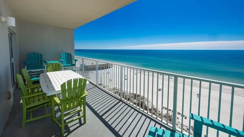 Condo, 3 Bedrooms | Outdoor dining