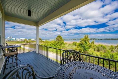 House, 3 Bedrooms | Outdoor dining