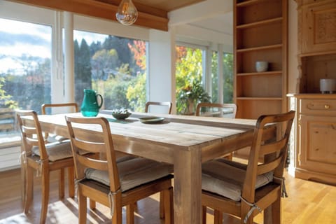 Apartment, 3 Bedrooms, Smoking, Patio | Dining room