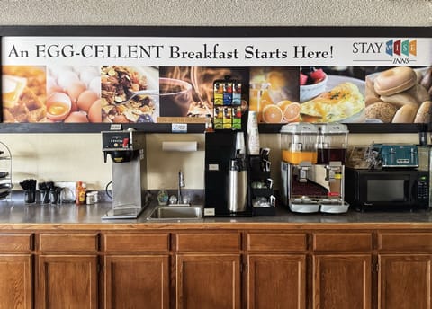 Free daily buffet breakfast