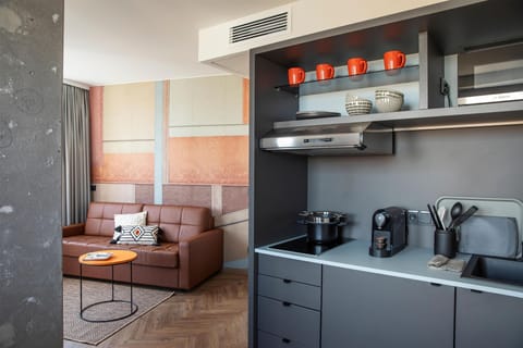 Hypo-allergenic bedding, desk, blackout drapes, soundproofing