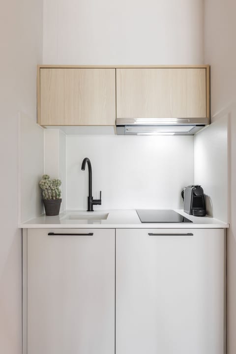 Premium Suite, Ground Floor | Private kitchenette | Coffee/tea maker, electric kettle