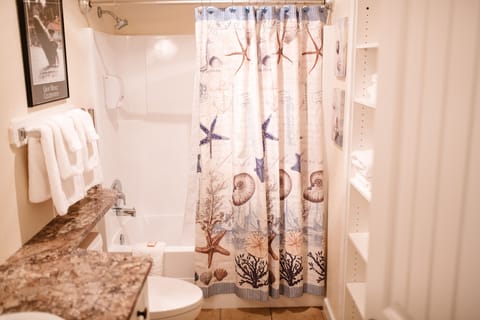Oceanview Cottage | Individually decorated, individually furnished, blackout drapes