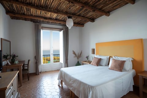 Double Room, Ensuite, Sea View | Free WiFi