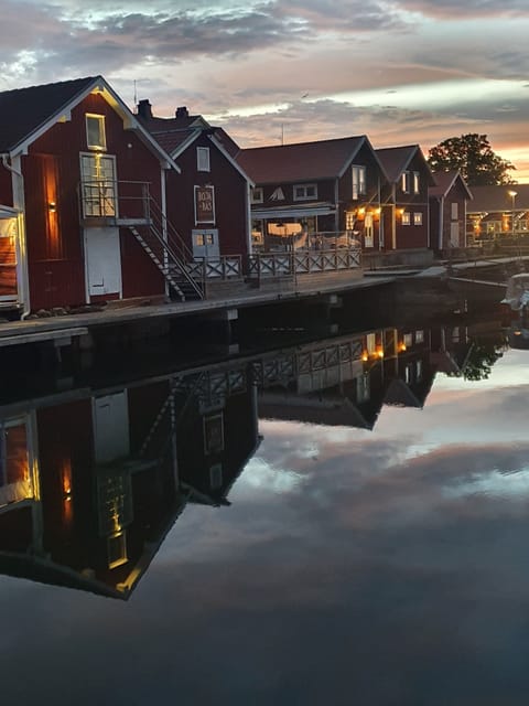 Dock