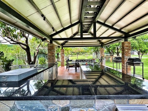 BBQ/picnic area