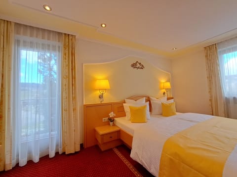 Comfort Double Room | Premium bedding, in-room safe, desk, free WiFi