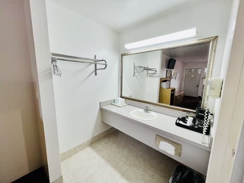 Comfort Double Room | Bathroom