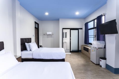 Standard Triple Room | WiFi (free), bed sheets