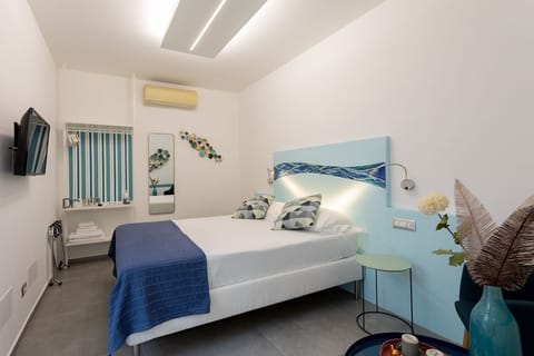 Double or Twin Room, 1 Bedroom | Free WiFi