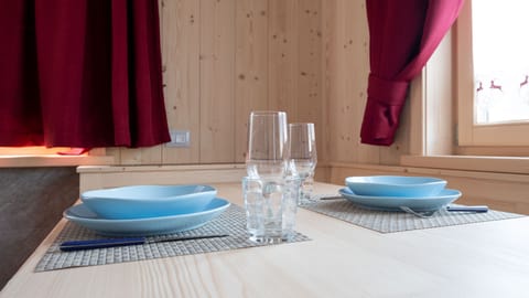 Apartment (0 Bedroom) | Interior
