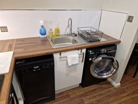 Apartment | Private kitchen | Fridge, microwave, oven, stovetop