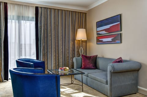 Minibar, in-room safe, iron/ironing board, rollaway beds