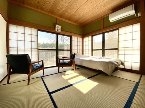 Apartment | 1 bedroom, WiFi (free), bed sheets