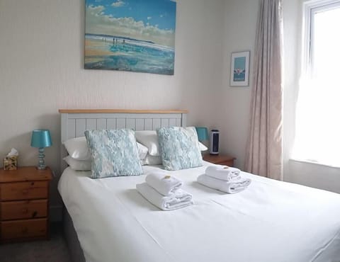 Double Room (Small Double 1st Floor) | Bed sheets