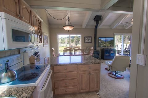 Condo, 3 Bedrooms | Private kitchen | Fridge, coffee/tea maker, toaster